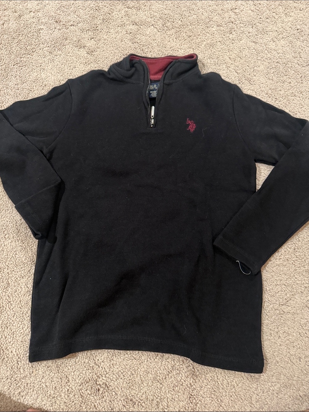 2 Sweaters - Picture 2 of 7